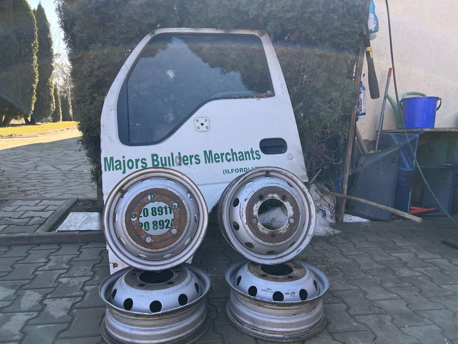 Jante Nissan Cabstar