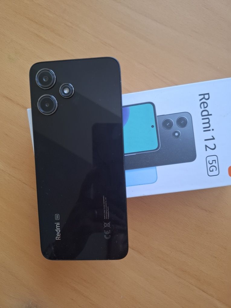 Телефон в гаранция Redmi 12