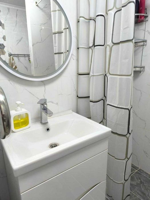 Продам 4х комн кв по Ауэзова21/1