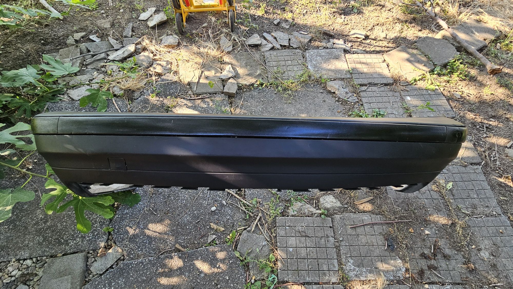 Задна броня за бмв е36 купе