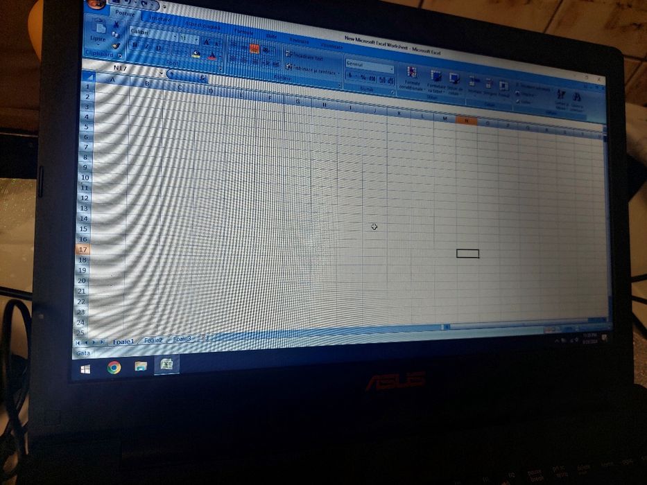 Vand laptop Asus 2.42 GH, ssd 500 GB.