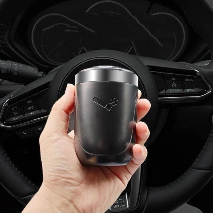 Луксозен Пепелник за кола със синя LED подсветка автомобил