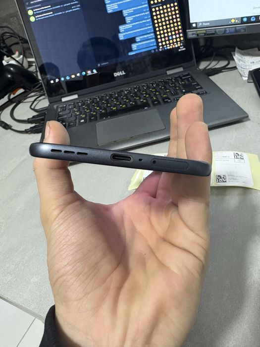 Techno Spark Slim 8/256gb yengi model