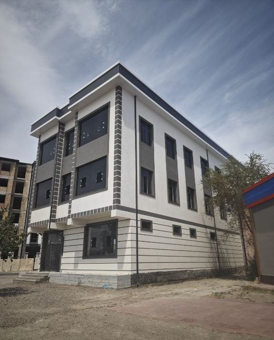 Bino ijaraga beriladi!
Здание сдается в аренду!