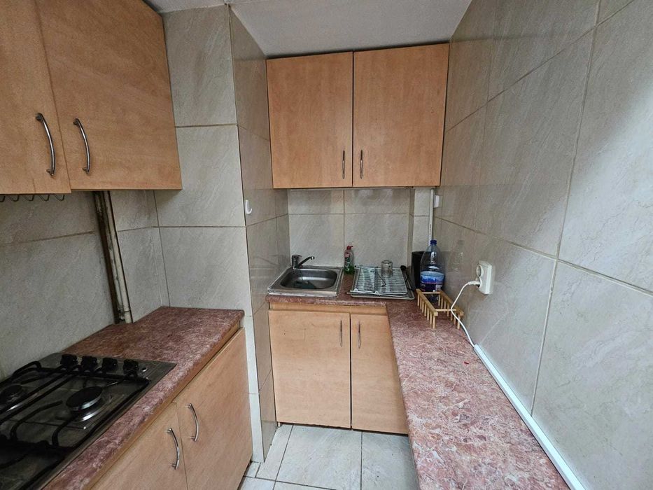 Apartament 2 Camere Piata Lahovari ( 300 m - metrou Romana )