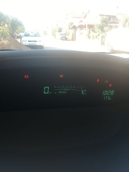 Тойота Ярис 2007