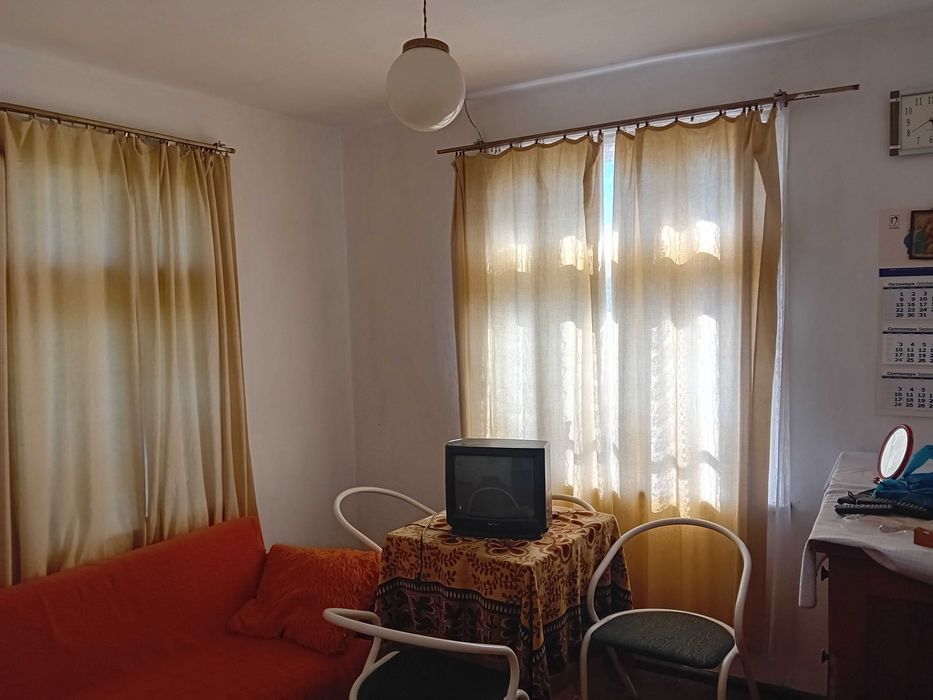 Продавам къща в с. Копчелии