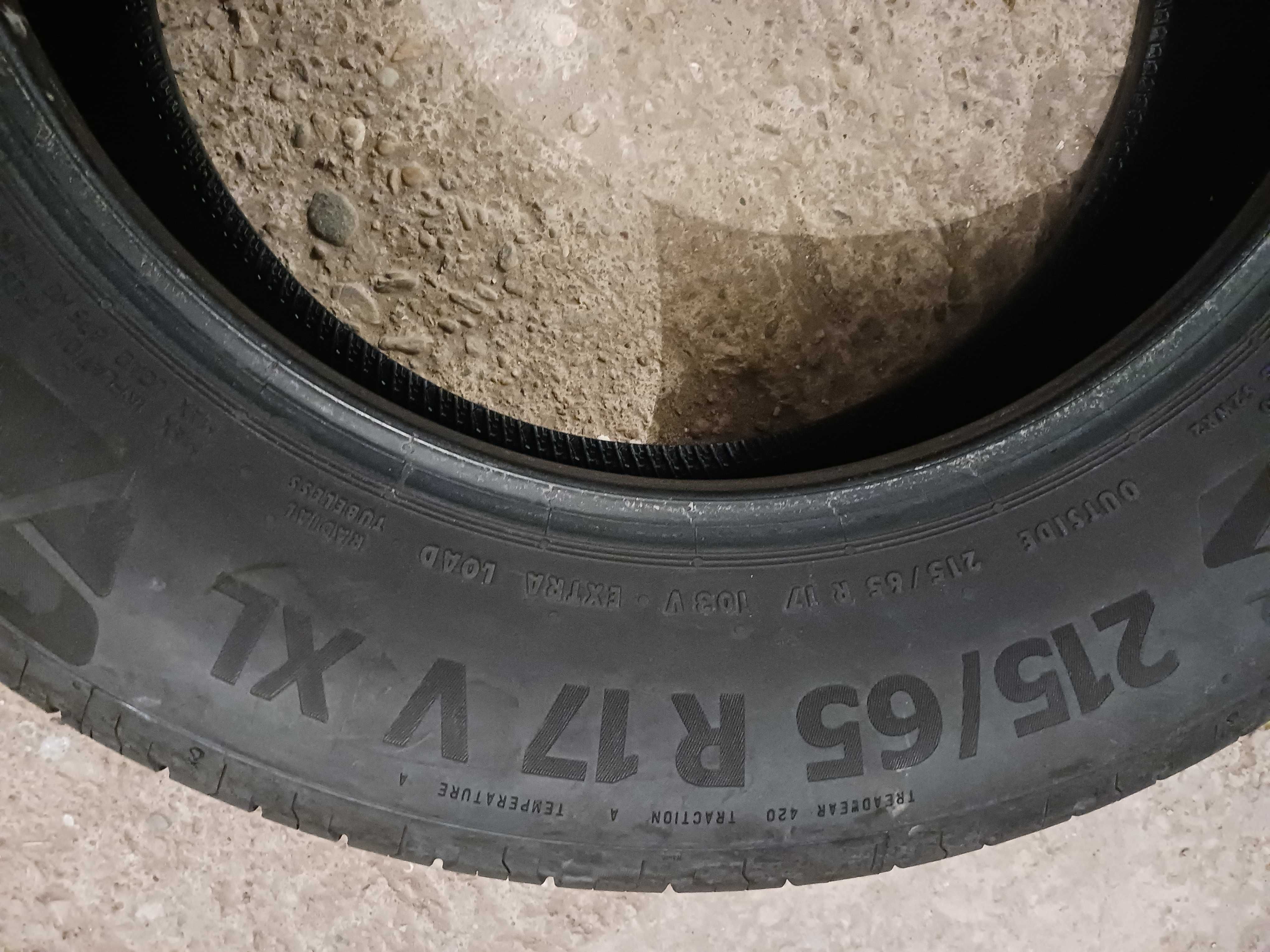 Vând 4 cauciucuri de vara Continental EcoContact 6XL 215/65R17 103V.