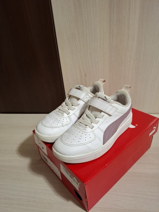 Adidasi / Pantofi sport fete