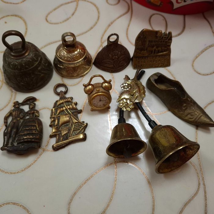 Медни званчета за декорациа и битов кьт