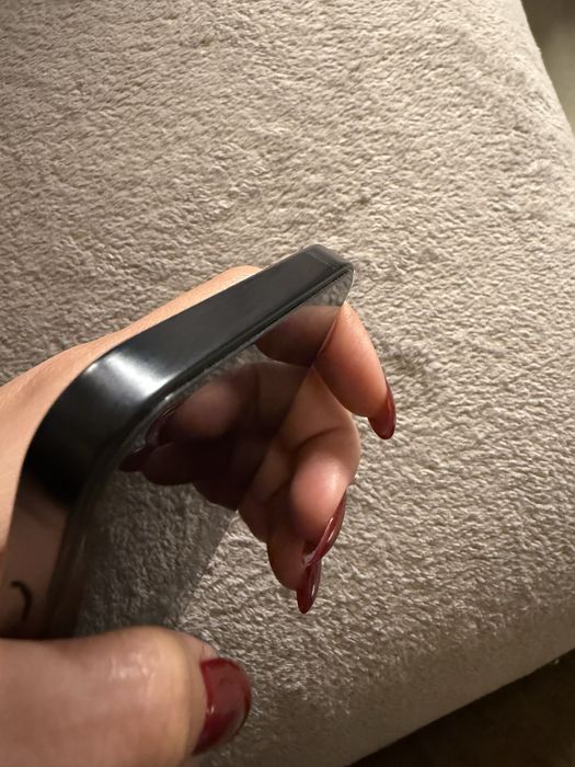 Iphone 16e, като нов на 100% батерия