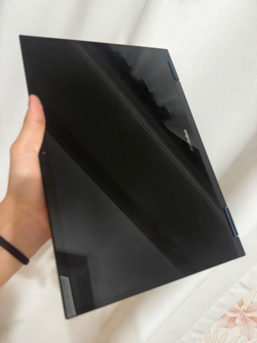 ASUS VivoBook Flip 14 TM420UA почти как новый сенсорный ноутбук