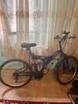 Bicicleta full suspension 26