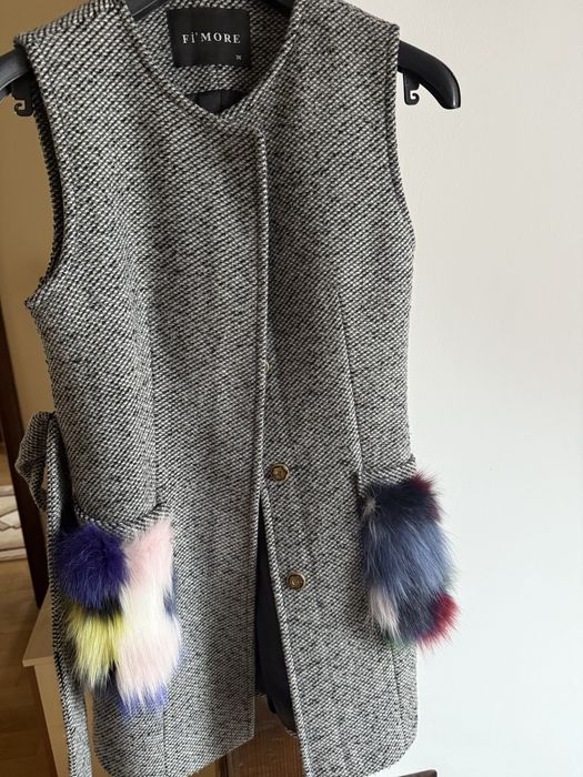 Vesta de lana cu blana naturala la buzunare