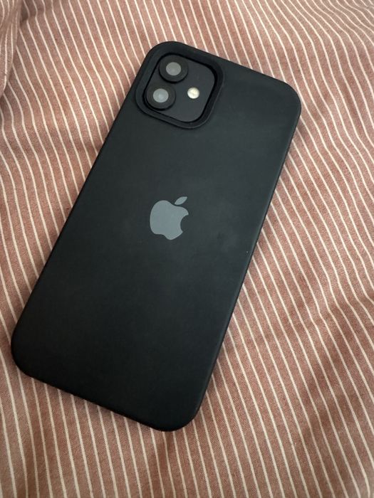 Iphone 12 256gb 75% аккум
