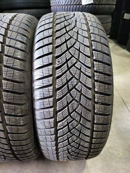 255/45/20 GOODYEAR 4бр