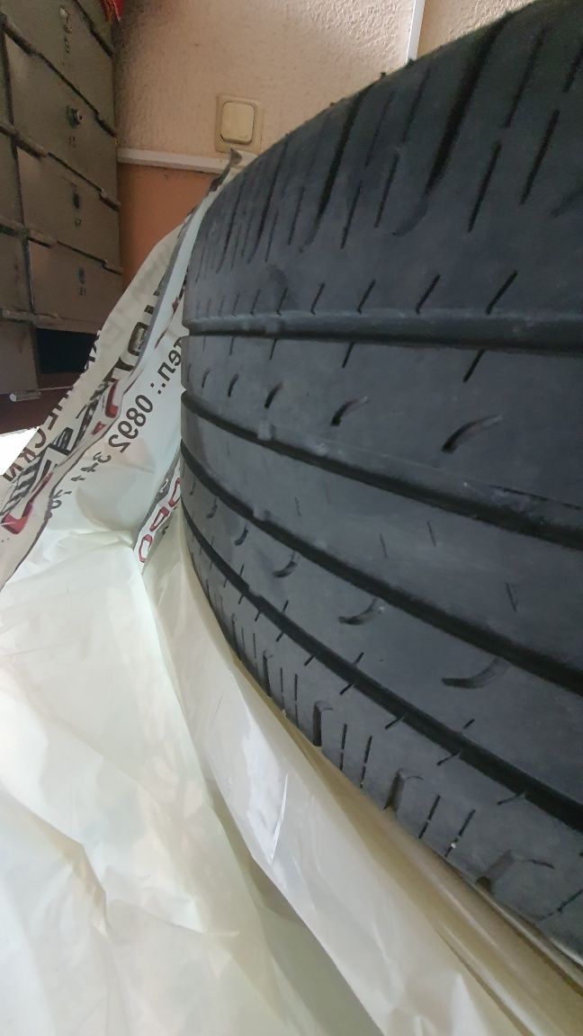 GoodYear EfficientGrip Suv 225/55/19