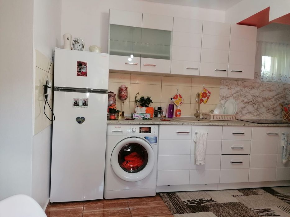 Casă modernă de vânzare la țară