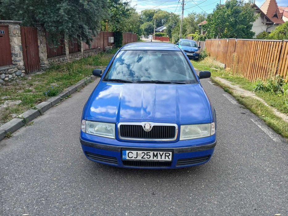 Vand Skoda Octavia 1.6 benzina