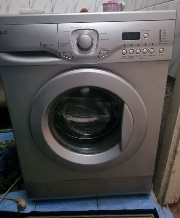 Продам стиральную машинку