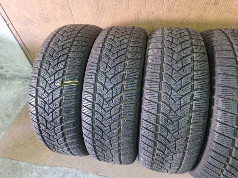 4 Dunlop R17 215/60 Anvelope de iarnă DOT4020