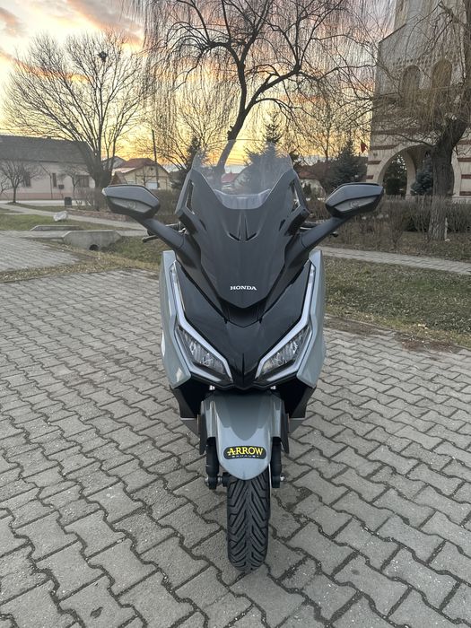 Honda Forza 350, 2023 unic proprietar