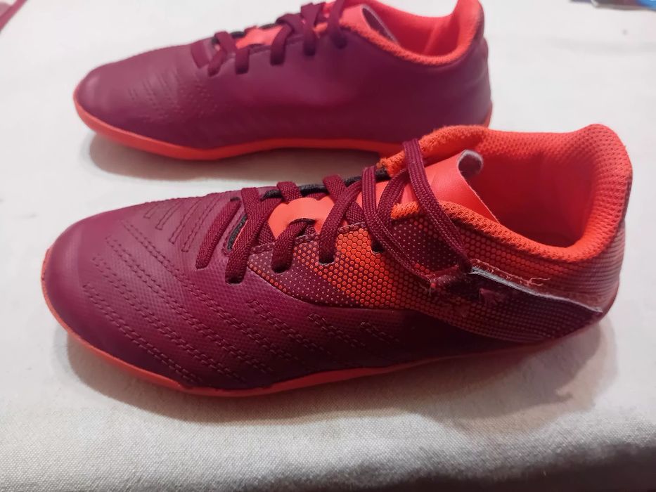 Детски бутонки kipsta 33 номер