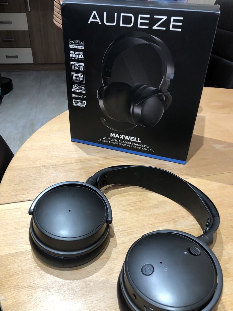 Аudeze Maxwell Wireless Gaming Headset for PlayStation/PC