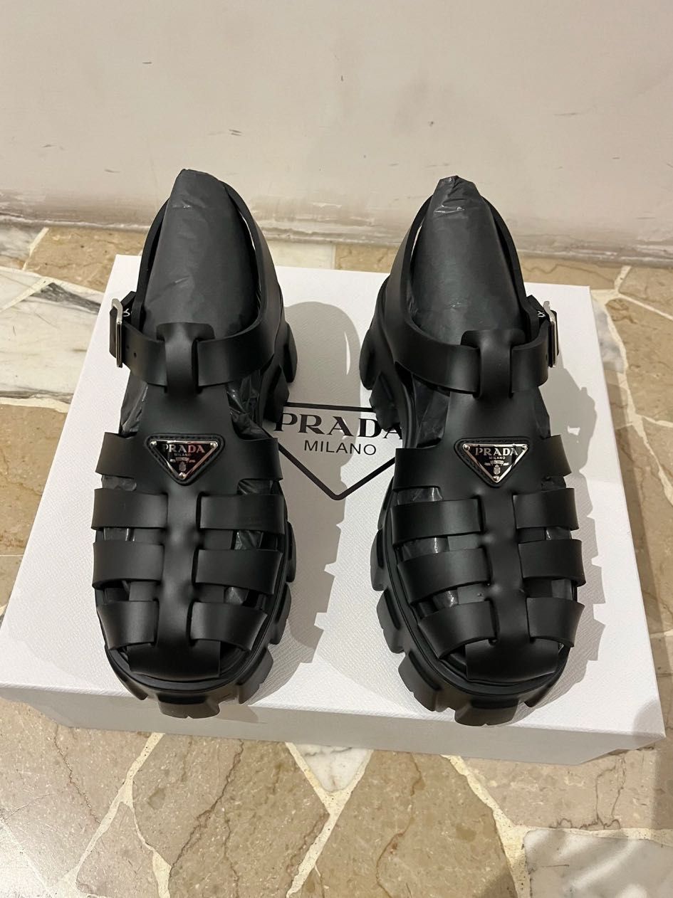 Сандали PRADA черно