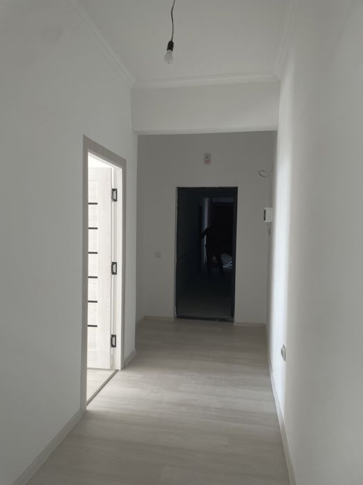 2 хона 11 этаж 16 этажли уй бобир махалла сотилади