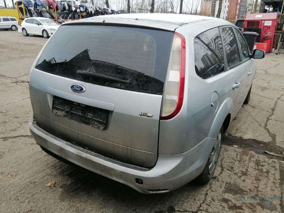 Dezmembrez Ford Focus Turnier (CB4)(2008->) Econetic 1.6 TDCI 2010