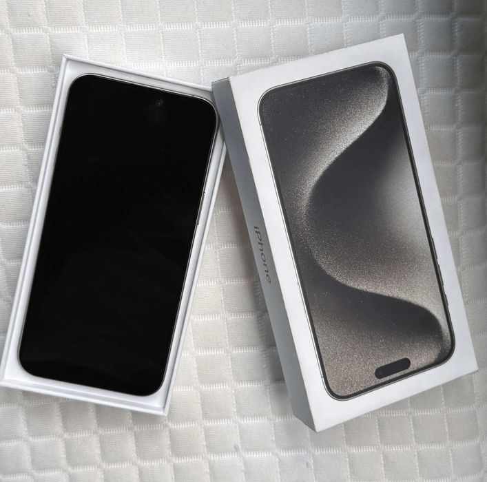 Iphone 15 pro max като нов (гаранционен)