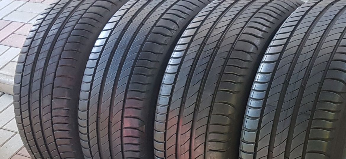 Jante BMW 18 X1 F48 X2 F39 style 570 M echip vară 225 50 18 Michelin