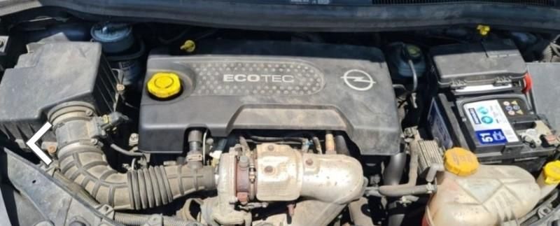 Balama capota spate stanga Opel Astra J