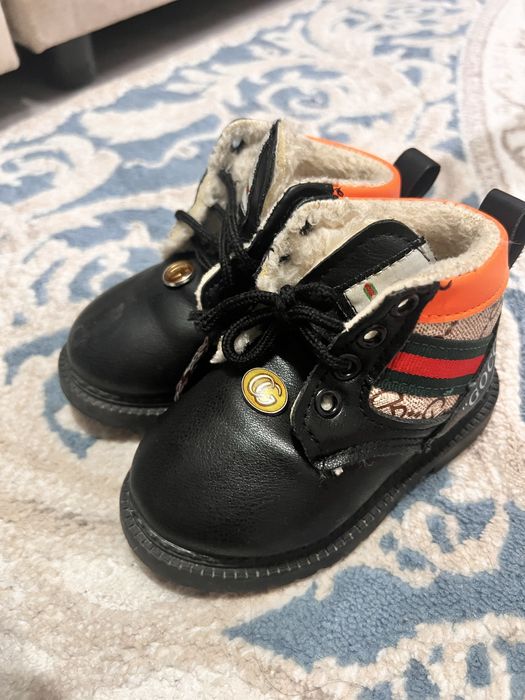 Детская обувь. Детский аяқ киімдер