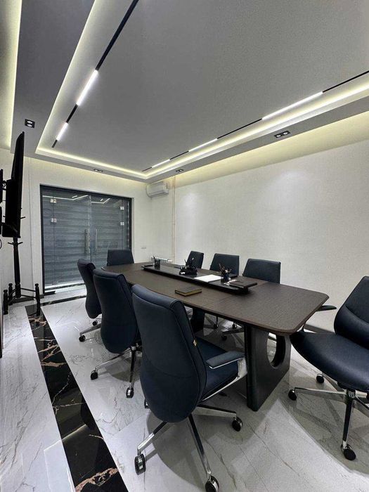 Продается офис в центре по ул. Нукусская ор-р Макро 100м с арендатором