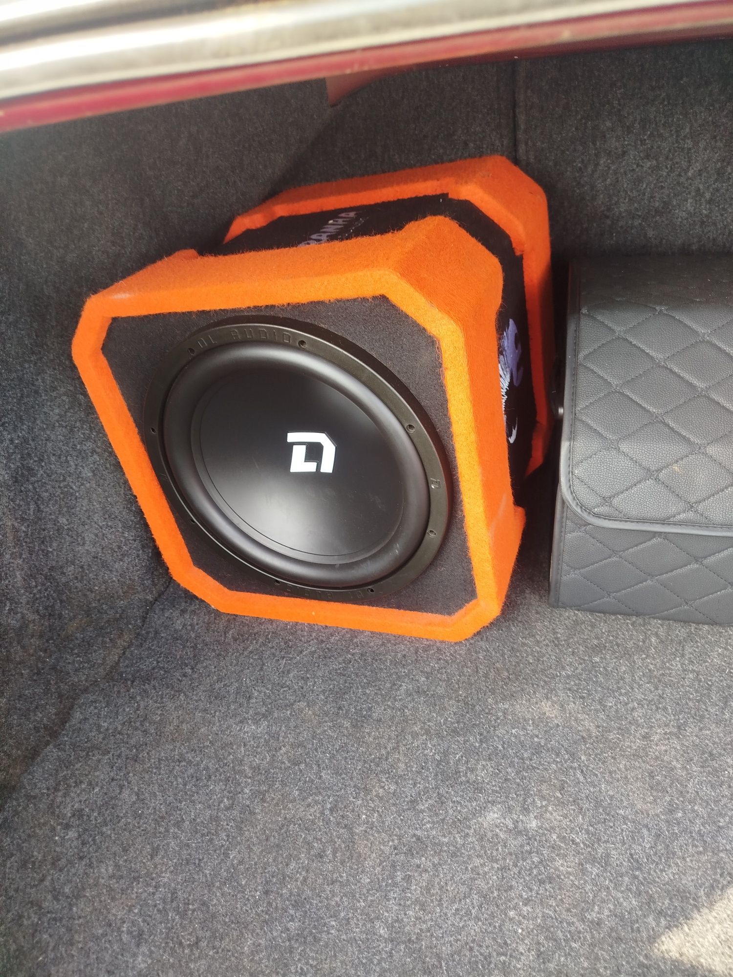 Продам сабвуфер dl audio piranha 12a