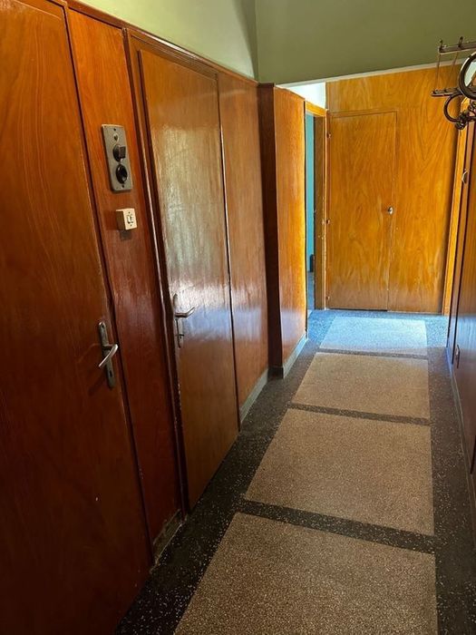 Продава се Двустаен апартамент в София, Борово - 62 кв.м за 2146 €/кв.м - Снимка #2