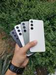 Samsung Galaxy S23 Black/Green. Joyi 256 GB. Snapdragon ime o'tkan