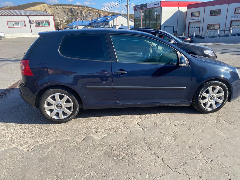 De vanzare golf 5