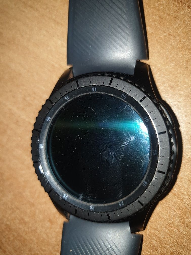 Смарт часовник Samsung galaxy S3 Frontier