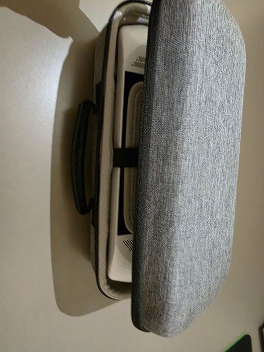 Consola jocuri - Asus Rog Ally Z1 Extreme + Casti earbuds Skullcandy