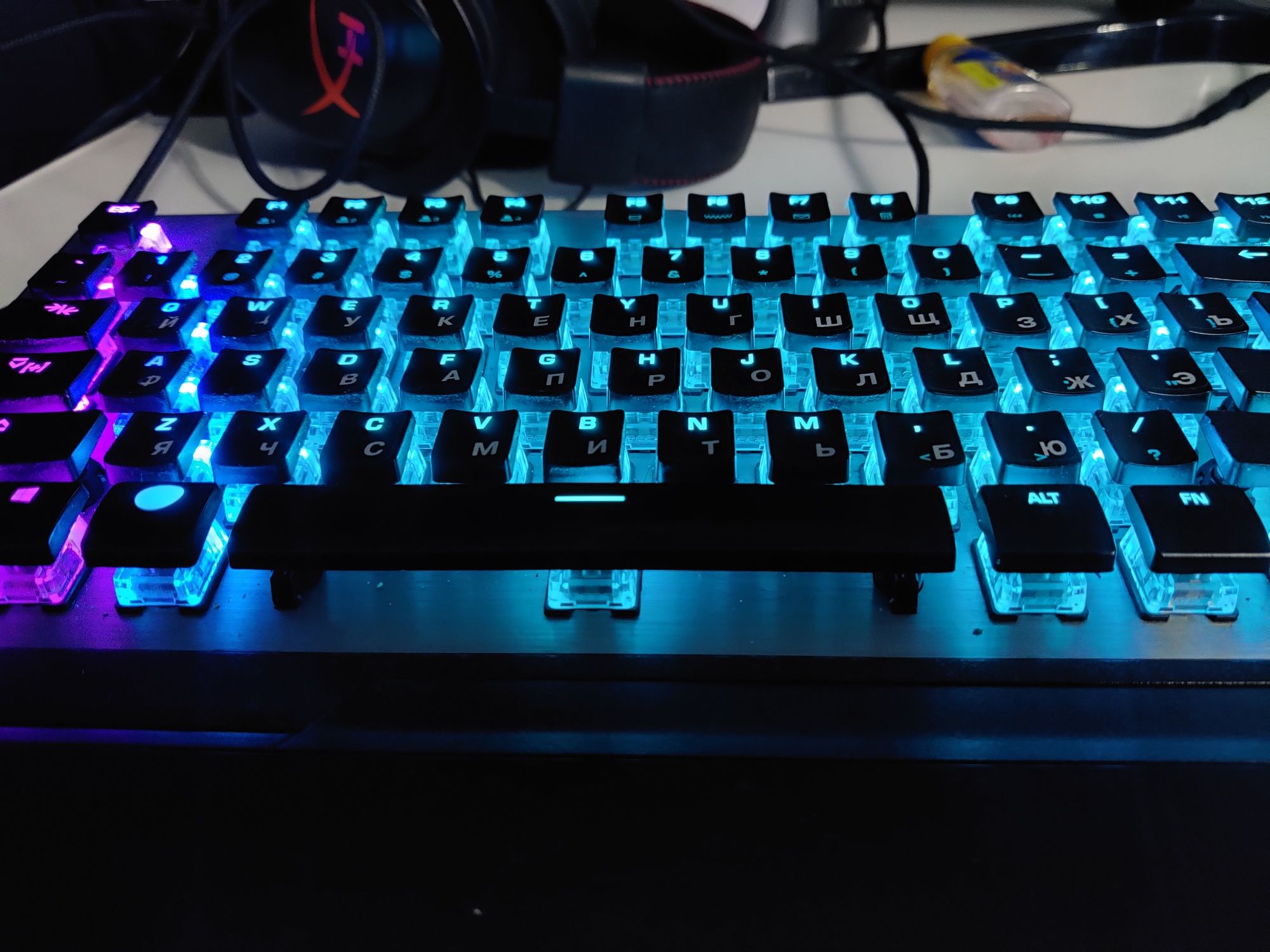 Клавиатура механическая Roccat