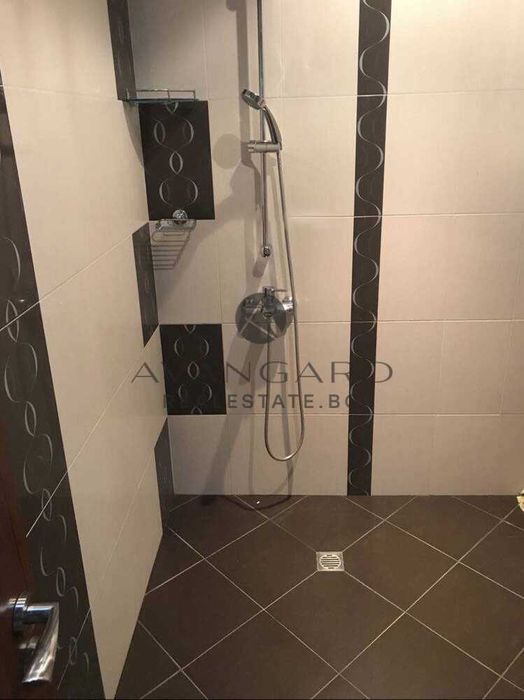 Продава се Двустаен апартамент в Пловдив, Кючук Париж - 78 кв.м за 1436 €/кв.м - Снимка #9