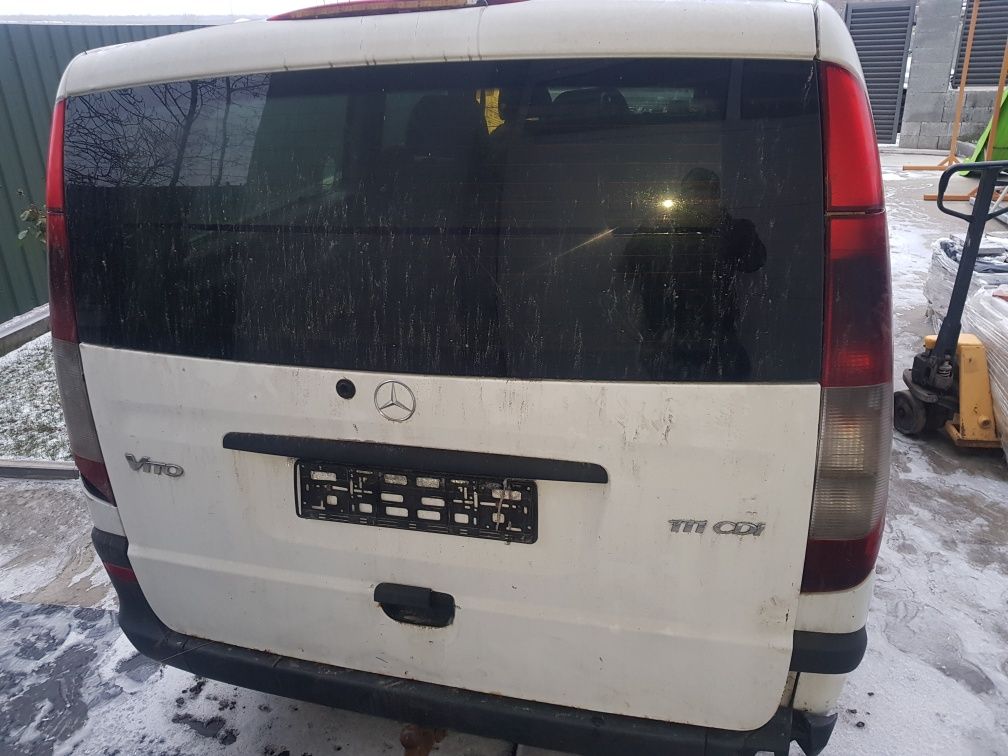 Dezmembrez vito Geam spate mercedes vito w639 dezmembrez vito  geam tr