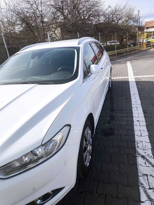 Mondeo Titanium 2.0 Tdci 150 CP Euro 6, masina mare consum mic !