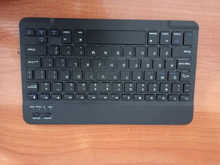 Блютуз Клавиатура