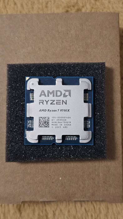 Ryzen 7 9700X,3.80GHz, Socket AM5