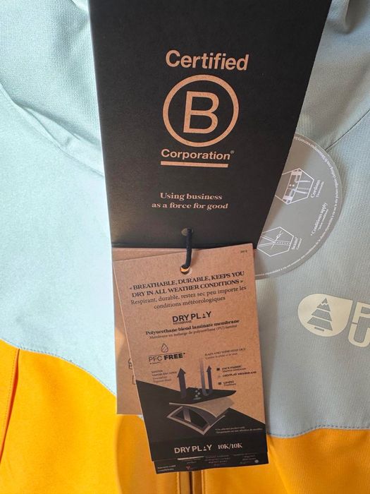 Ново дамско ски/туристическо яке Picture