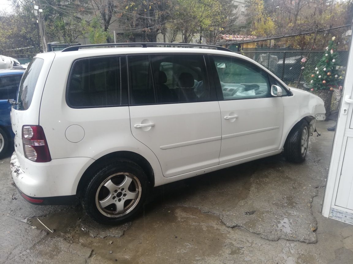 Vw touran 2007g 7 местен